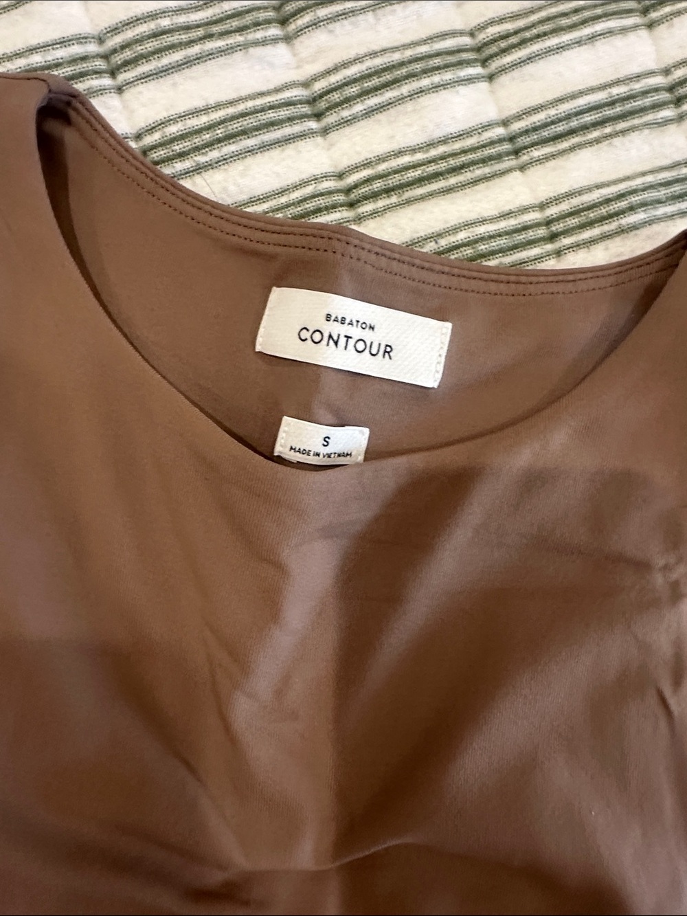 Aritzia Contour Brown Sleeveless Bodysuit - Picture 2 of 3